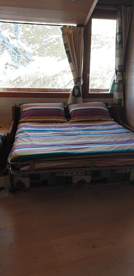 Apartamento Profumo Di Legno A Cielo Alto La Coquille Breuil-Cervinia Exterior foto
